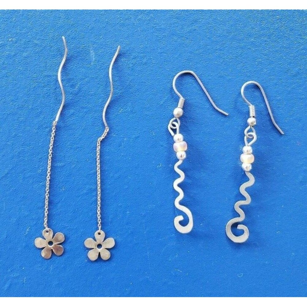 Lot of 2 Pairs of Metal Silver & Gold Color Drop Dangle Earrings Geo Flowers